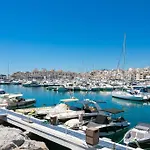 - Marina Banus, Puerto Banus, 2br Renovated, Pool & Parking * Marbella