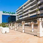 Apartamento - Marina Banus, Puerto Banus, 2br Renovated, Pool & Parking